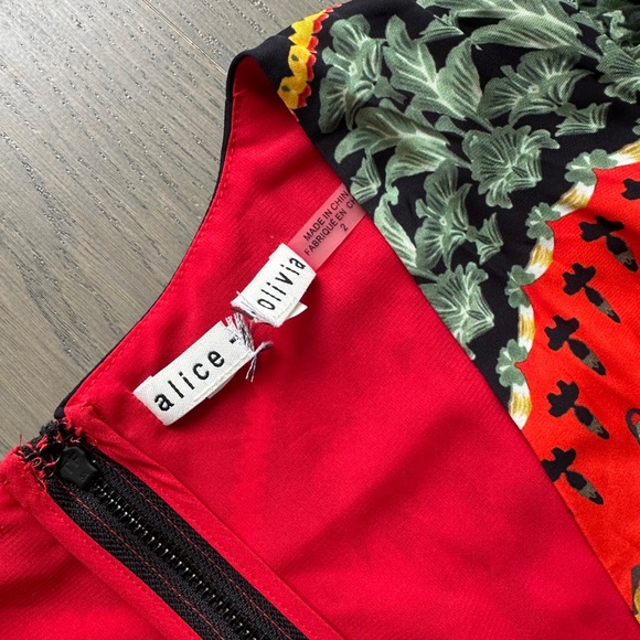 Alice + Olivia Bennet Pleated Maxi Dress Love Note Red Smocked Waist - Size 2 - Picture 6 of 10